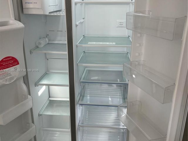 4-bedroom home for rent in Homestead - 34531 SW 191 Ave 0 - MondialRealty