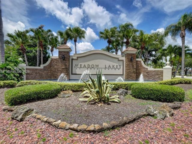 Home for sale at 10337 Coventry Ct - photo 7434265