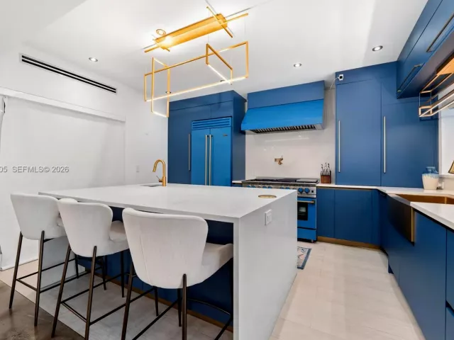 3-bedroom home for rent in Miami Beach - 8030 Noremac Ave N/A - MondialRealty