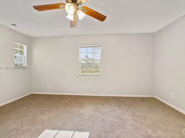 3-bedroom home for sale in West Palm Beach - 13010 60th St N - MondialRealty