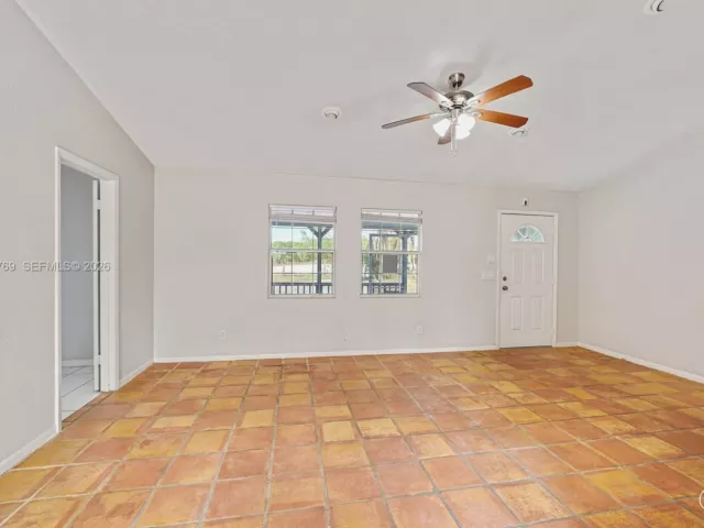 3-bedroom home for sale in West Palm Beach - 13010 60th St N - MondialRealty