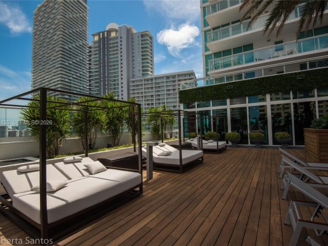 Apartment for rent  Unit #3205 - photo 7453709