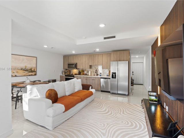 4-bedroom home for rent in Homestead - 14595 SW 261st St 14595 - MondialRealty