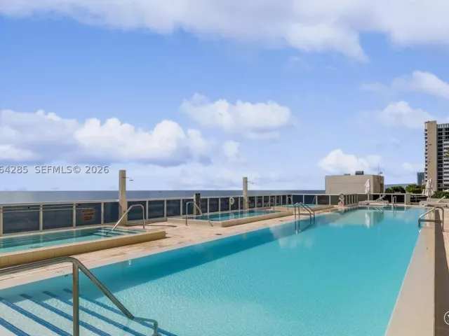 2-bedroom condo for rent in Hallandale Beach - 1800 S Ocean Dr 1010 - MondialRealty