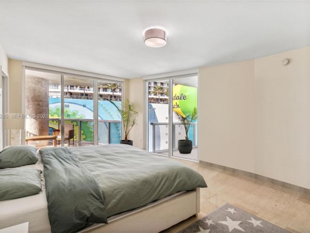 Apartment for rent  Unit #1010 - photo 7426667