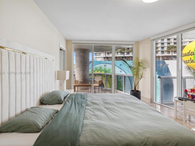 Apartment for rent  Unit #1010 - photo 7426670