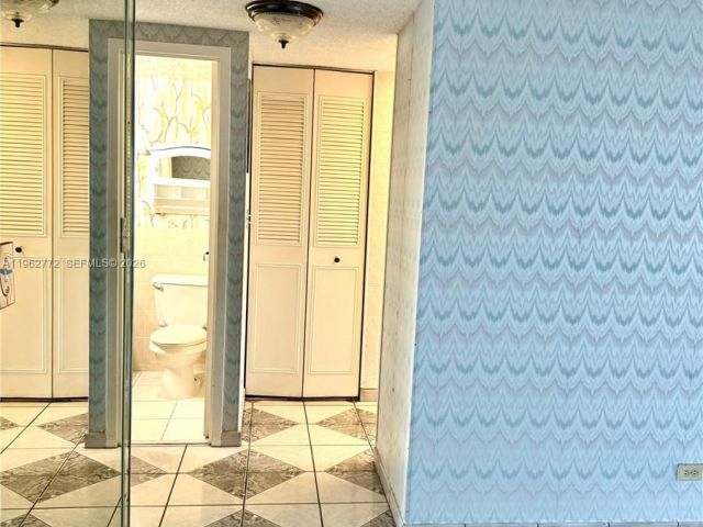 Apartment for sale  Unit #1715 - photo 7498000