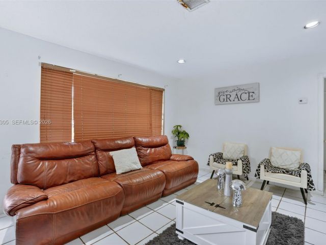 Home for sale at 1110 NE 204th Ter - photo 7445547