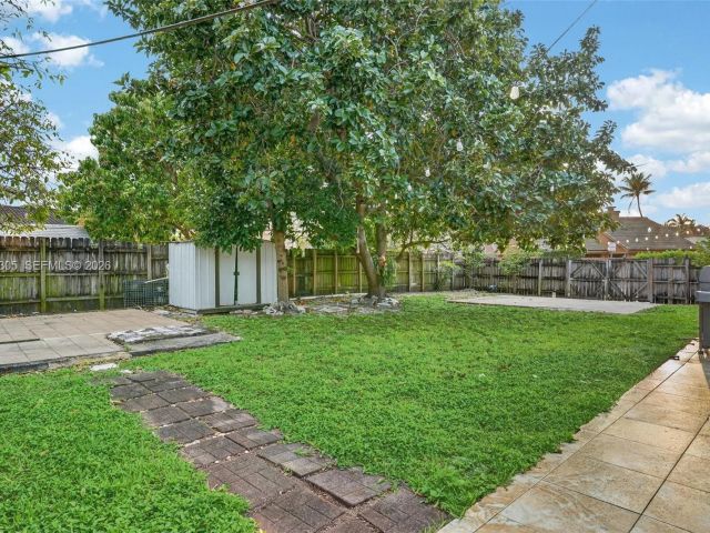 Home for sale at 1110 NE 204th Ter - photo 7445565