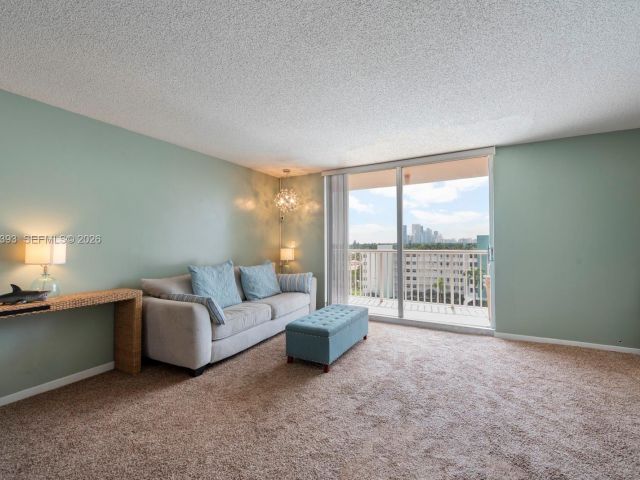 2-bedroom condo for sale in Hallandale Beach - 3161 S Ocean Dr 809 - MondialRealty