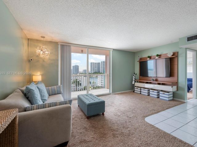 2-bedroom condo for sale in Hallandale Beach - 3161 S Ocean Dr 809 - MondialRealty