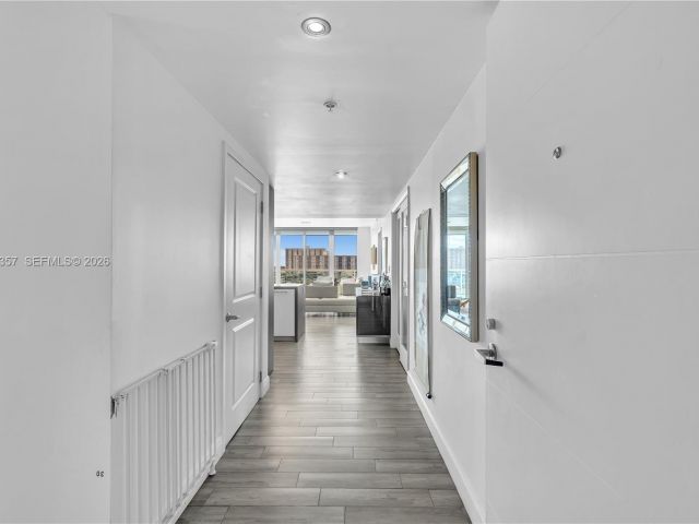 Apartment for rent  Unit #907 - photo 7426546