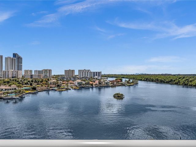 Apartment for rent  Unit #907 - photo 7426557