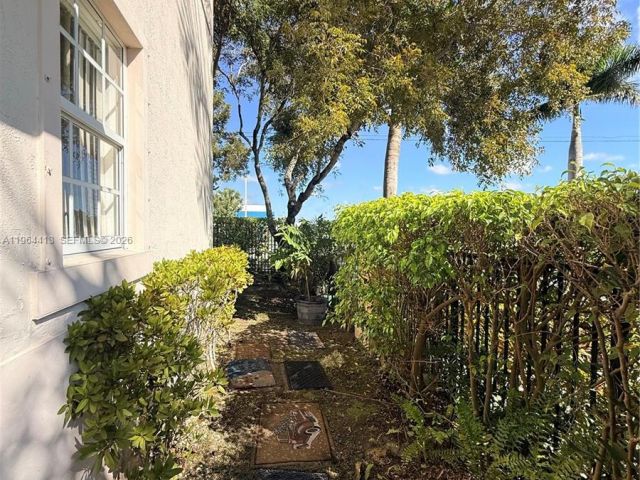 4-bedroom home for rent in Homestead - 2117 NE 7th St 2117 - MondialRealty