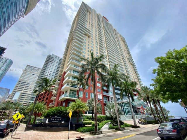 1-bedroom condo for rent in Miami - 1155 Brickell Bay Dr 607 - MondialRealty