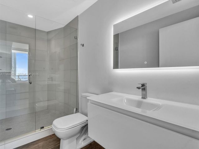 Apartment for sale  Unit #3307 - photo 7426079