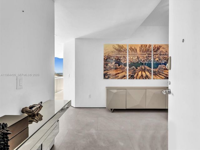 Apartment for sale  Unit #3307 - photo 7426088