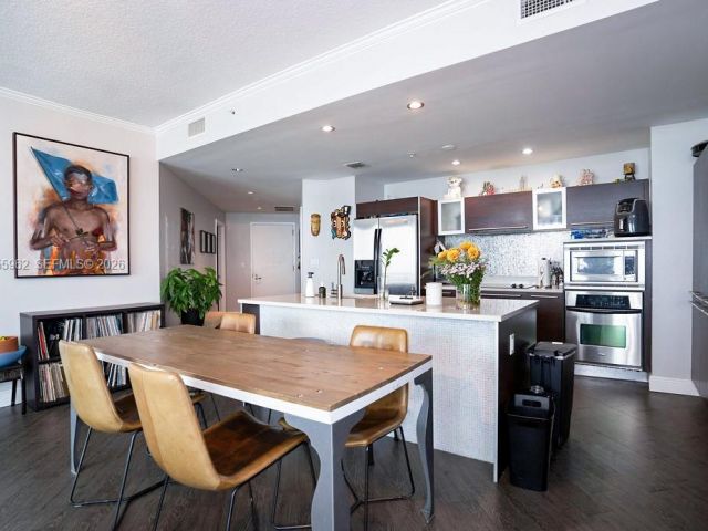 Apartment for sale  Unit #2018 - photo 7426265