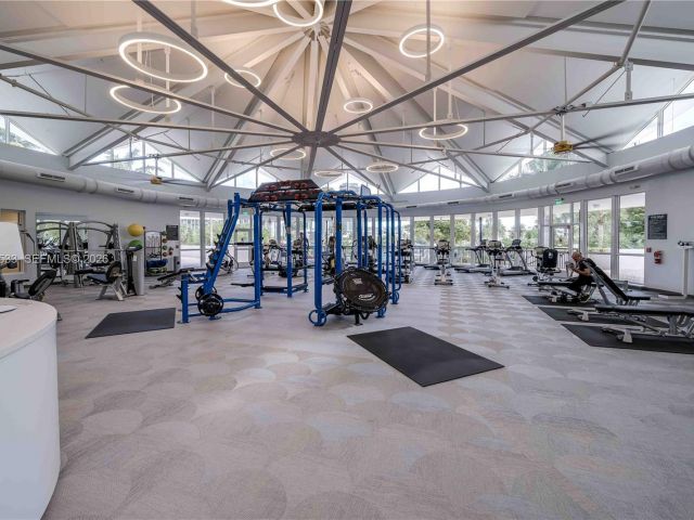 Apartment for rent  Unit #2019 - photo 7445807