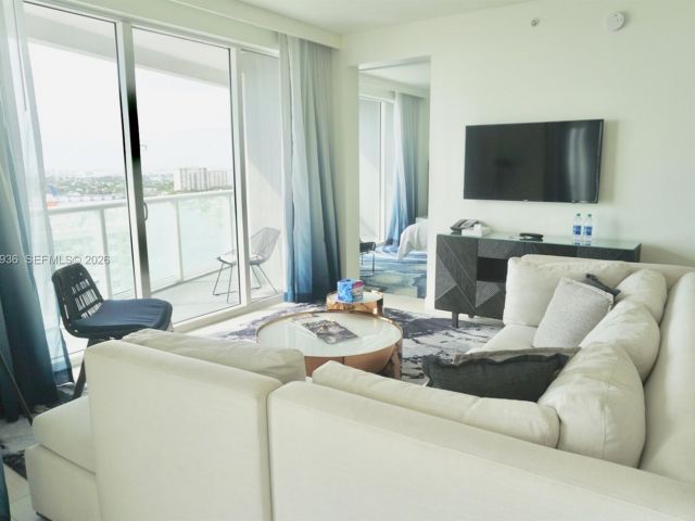 Apartment for sale  Unit #2202 - photo 7426646