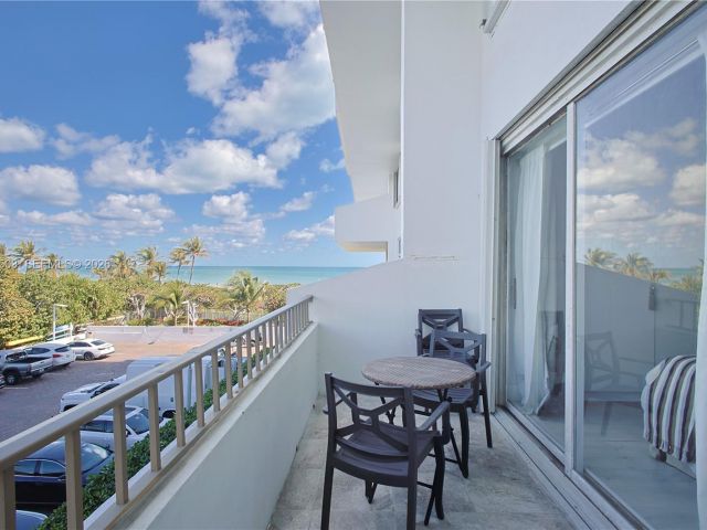 Apartment for sale  Unit #302 - photo 7426058