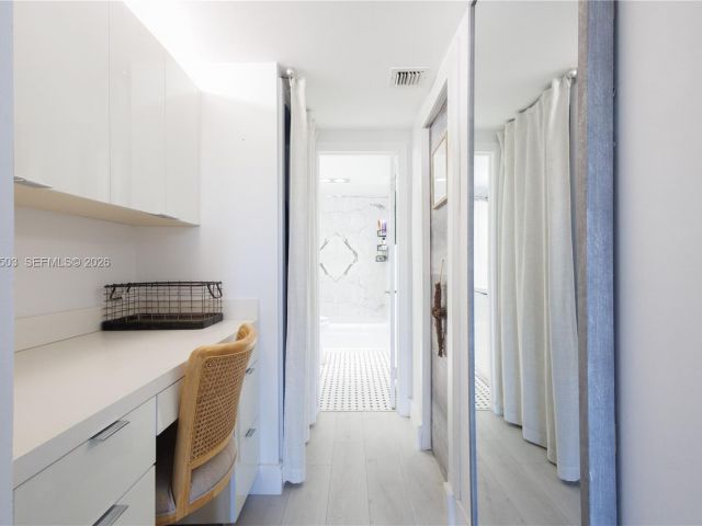 Apartment for sale  Unit #302 - photo 7426063