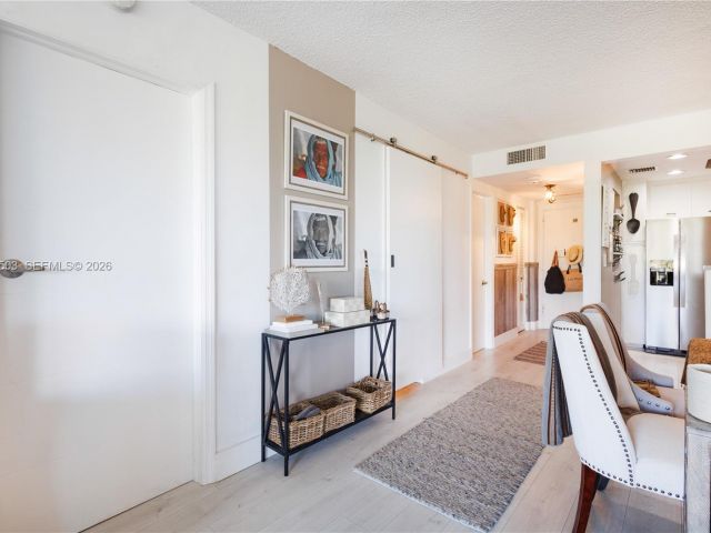 Apartment for sale  Unit #302 - photo 7426069