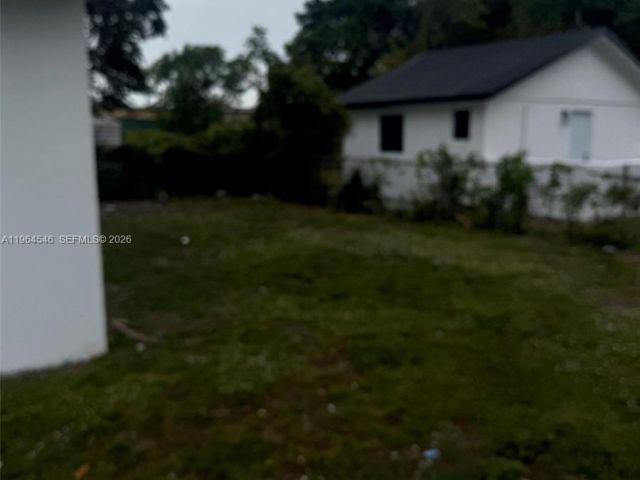 3-bedroom home for rent in Miami - 2169 NW 80th St 2169 - MondialRealty