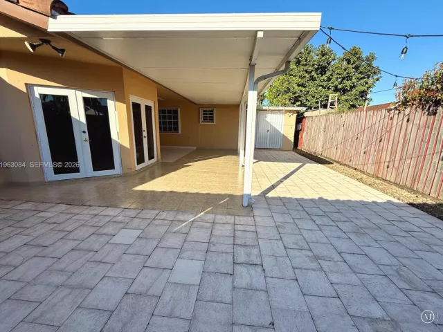 4-bedroom home for rent in Miami - 13781 SW 158th Ter 0 - MondialRealty