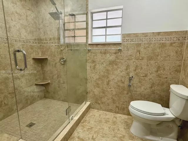 4-bedroom home for rent in Miami - 13781 SW 158th Ter 0 - MondialRealty