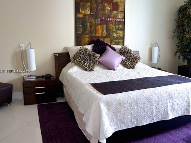 Apartment for rent  Unit #5208 - photo 7426324