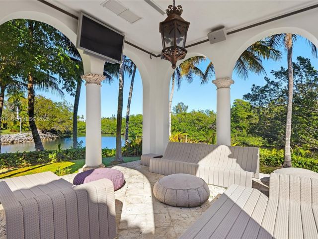 Home for sale at 221 Casuarina Concourse - photo 7470852