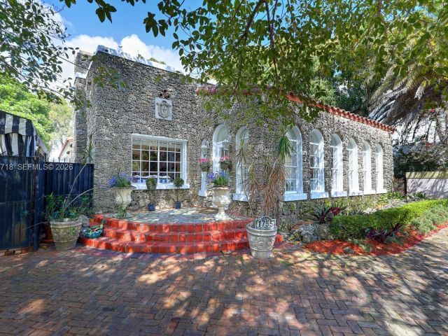 Home for sale at 1755 SW 10th St - photo 7439873