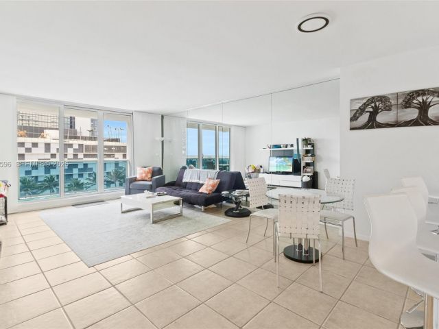 Apartment for rent  Unit #504 - photo 7510129