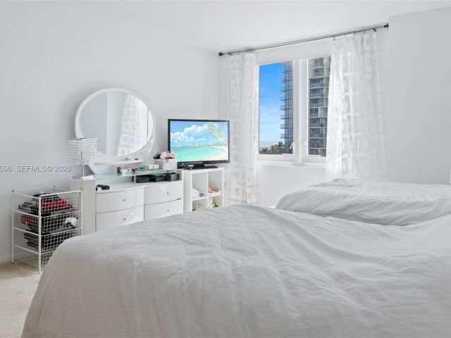 Apartment for rent  Unit #504 - photo 7510137