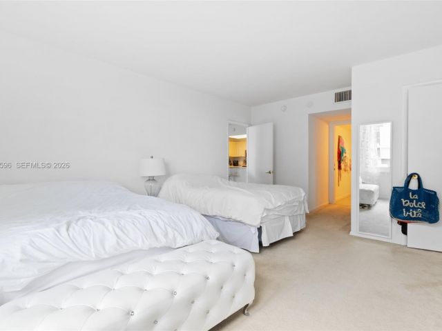 Apartment for rent  Unit #504 - photo 7510139