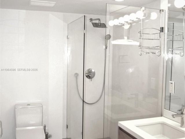 Apartment for rent  Unit #504 - photo 7510140