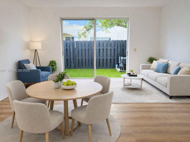 2-bedroom home for rent in Miami - 835 NE 212th Ter 4 - MondialRealty