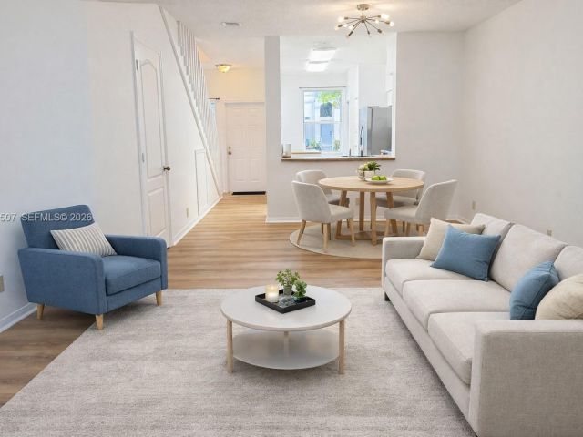 2-bedroom home for rent in Miami - 835 NE 212th Ter 4 - MondialRealty