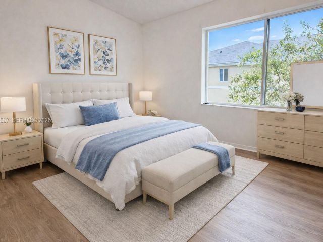 2-bedroom home for rent in Miami - 835 NE 212th Ter 4 - MondialRealty