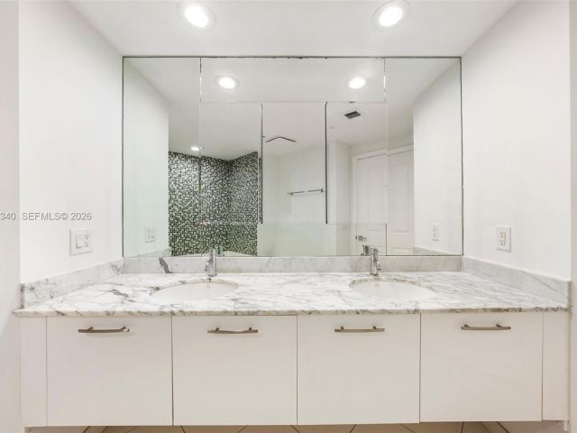 Apartment for sale  Unit #2901 - photo 7428986