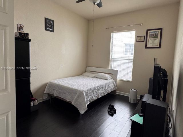 Home for rent at 9165 SW 170th Ave . - photo 7428453