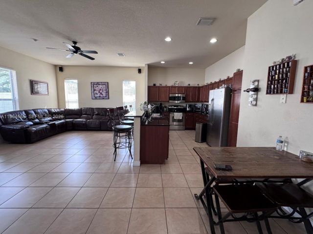 Home for rent at 9165 SW 170th Ave . - photo 7428457