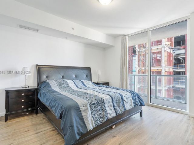 Apartment for rent  Unit #1906 - photo 7434758