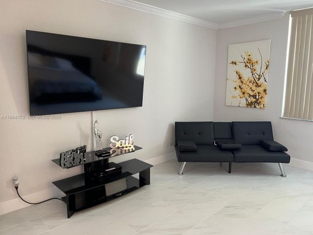 Apartment for sale  Unit #532 - photo 7477213