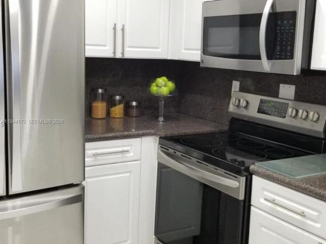 Apartment for sale  Unit #532 - photo 7477215