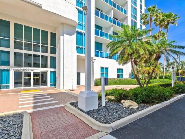 Apartment for sale  Unit #709 - photo 7443086