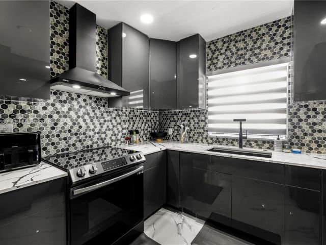 Home for sale at 285 NW 45th St - photo 7427993