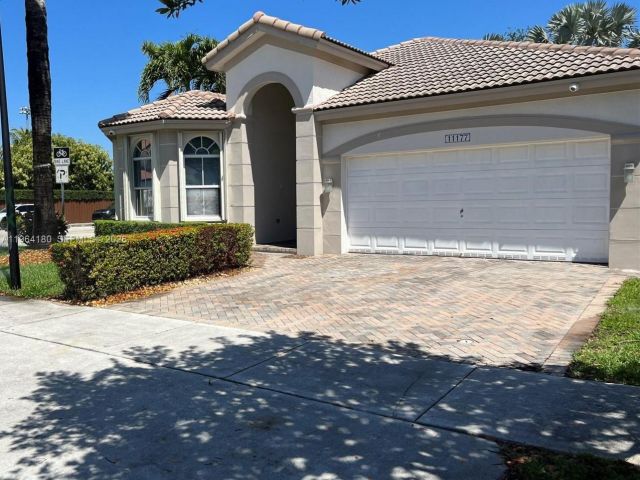 Home for rent at 11177 NW 79th Ln - photo 7434243