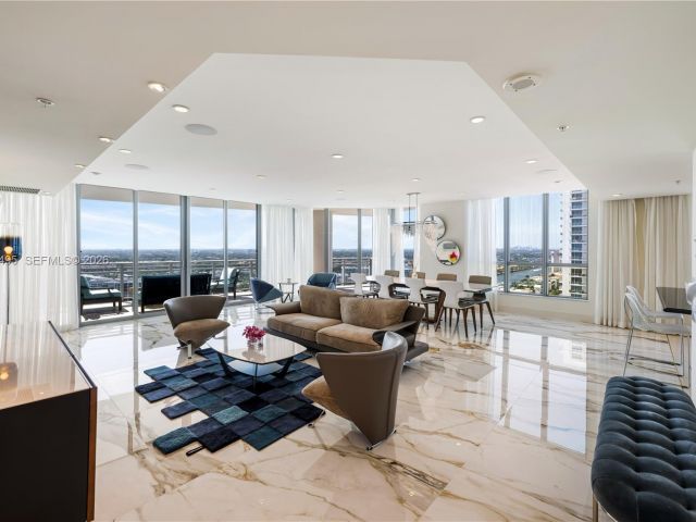 Apartment for sale  Unit #2106 - photo 7440495